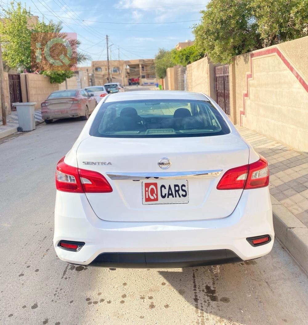 نيسان سنترا